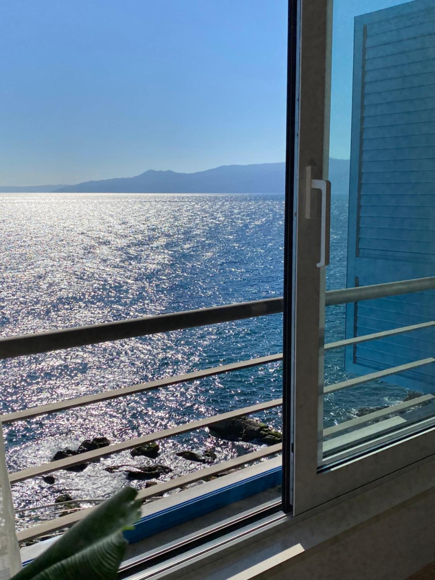 Apartamento Ria Lungomare Rijeka Habitación foto